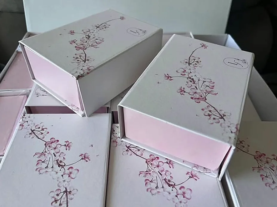 Lembranças: Caixinhas de valsa personalizadas